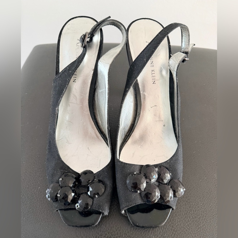 Vintage Anne Klein Black Peep-Toe Heels. Size 8.5.